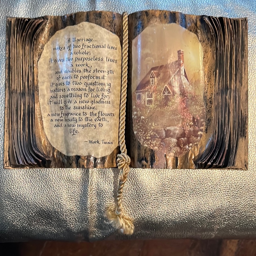 Vintage Glazed Book : A Marriage by Mark Twain